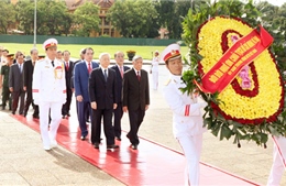  Lãnh đạo Đảng, Nhà nước vào Lăng viếng Chủ tịch Hồ Chí Minh
